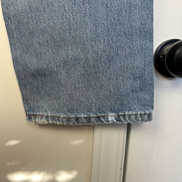 Levis 505 Regular Straight Men's 38x32 Light Wash Denim Blue Jeans Zip *read - Picture 7 of 10